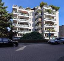 Helle 3-Zimmer-Wohnung mit großzügiger Loggia in Grevenbroich