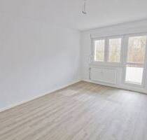 Nachnutzer gesucht! Ebenerdige Dusche, ganz unten, mit Balkon - Halle (Saale) Südstadt
