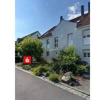 Reihenmittelhaus in traumhafter Lage ... viel Platz für viele Köpfe - Bayreuth