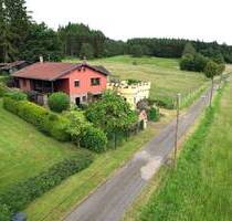 Einfamilienhaus in einem beschaulichen Eifeldorf, umgeben von Wäldern - Sankt Thomas