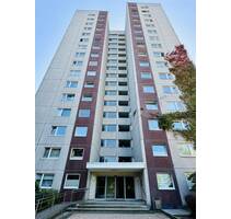 4-Zimmer-Whg. mit Balkon, Keller, Dachboden u. Aufzug in Kronshagen Albert-Schweitzer-Straße