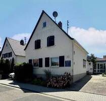 Einfamilienhaus und Praxisgebäude mit ca. 250 m² Wohn-und Nutzfläche - Neustadt Lachen