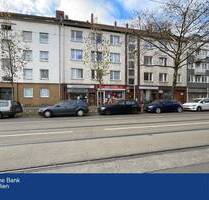 Mehrfamilienhaus mit 11 Wohneinheiten und 4 Ladenflächen in Hannover - Hainholz