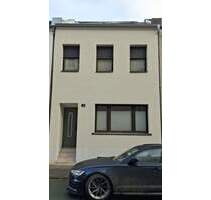 zentrales Wohnjuwel: kernsaniertes Reihenhaus mit Solar, Kamin & exklusivem Pizzaofen - Euskirchen Innenstadt