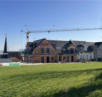 Neubau 3-Zi.-Wohnung mit Balkon und Garten in Essenheim