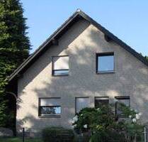 1-2-Familienhaus - 365.000,00 EUR Kaufpreis, ca.  141,10 m² Wohnfläche in Bad Oeynhausen (PLZ: 32545)