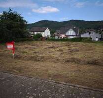 Ebenerdiges attraktives Eckbaugrundstück in bevorzugter Lage - Idar-Oberstein