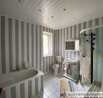 Zweifamilienhaus mit Garten und Gartenhaus in DahmeMark zu verkaufen - Dahme/Mark