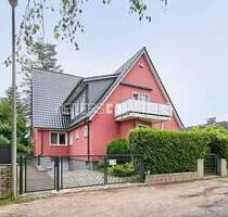 + Mehrfamilienhaus mit 6 Einheiten in Tonndorf + - Hamburg