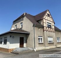 gepflegtes Zweifamilienhaus mit viel Platz! - Crinitz