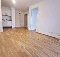 Sonnenlogen - 2 Zimmer Wohnung mit Einbauküche - Garten - TG Stellplatz - Fürth Südstadt