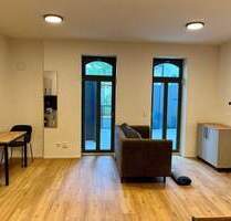 Loftige, möblierte 1-Zimmer-Wohnung mit großer Terrasse zum Erstbezug! - Nürnberg Gostenhof