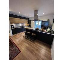 Stilvoll wohnen auf 136 m² – sanierte Altbauwohnung mit Designküche - Herne Wanne