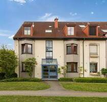 Charmante 2-Zimmer-Wohnung mit Balkonblick ins Grüne im Augustinusviertel - Neuss