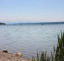 VERKAUF: Charmante Galeriewohnung mit Balkon und Seenähe! - Inning am Ammersee