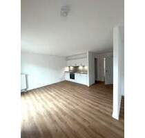 1,5 Zimmer Neubauwohnung mit großem Balkon, Einbauküche und PKW- Stellplatz, KfW-55 von 2023, mit 45,18 m² in Kemnath zu verkaufen