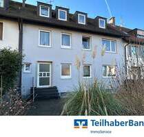 Hier legen Sie Ihr Geld gut an... Vermietetes Reihenmittelhaus in St. Leonhard - Nürnberg St Leonhard