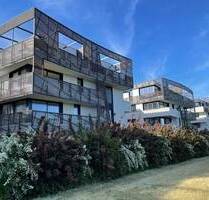 Einzigartige 4-Zimmer Design-Wohnung mit großem Garten in Parklage | 2 Terrassen, Bibliothek uvm. - Frankfurt Kalbach-Riedberg