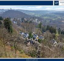 Wohnen mit Blick: Lichtdurchflutete 3-Zimmer-Wohnung mit eigener Terrasse - Königstein im Taunus
