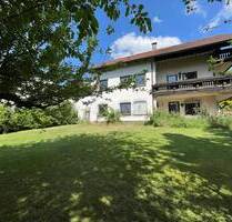 Top-Lage in Kareth - Familienfreundliches EFH mit Garage und großem Süd-Garten - FREI! - Lappersdorf