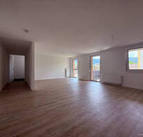 Helle und freundliche 3 Zimmer-Wohnung mit Balkon und Aufzug sucht neuen Mieter - Geislingen an der Steige