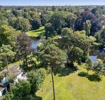 Sanierungsbedürftige Ikone der 70er-Architektur in Südlage - unverbaubarer Wasserblick - Berlin Zehlendorf