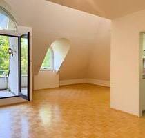 ** Gelegenheit ** schöne 2,5-Zimmer-Maisonette-Wohnung in gut angebundener Lage mit TG-Stellplatz ** - München Neuhausen-Nymphenburg