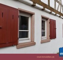 Stadthaus mit 3 Wohnetagen zum Wohnen & Arbeiten oder ... (1-2 WE). Top Raumklima. Denkmalschutz. - Offenbach Bürgel