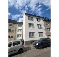 GROSSZÜGIGE DREIZIMMER- GARTENWOHNUNG IN MÖNCHENGLADBACH ODENKIRCHEN