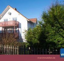 Großes Familienhaus (1-3 WE möglich) mit viel Platz und Komfort. 2 Garagen, 3 Carport-Stellplätze. - Weilmünster Laubuseschbach