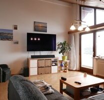 Helle 3-Zimmer-Dachgeschosswohnung mit schöner Aussicht - Backnang