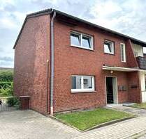 Modernisiertes Zweifamilienhaus mit vielen Nutzungsmöglichkeiten - Rommerskirchen Anstel