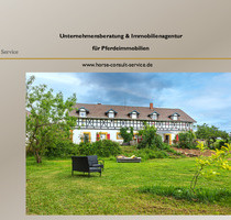 Viel Wohnraum, viele Optionen– Reitimmobilie in traumhafter Lage - Itzgrund Büdenhof