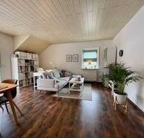 +++ Helle 2-Zimmer-DG-Wohnung im Lautertal +++ - Lautertal-Elmshausen