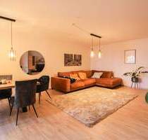 Moderne 2-Zimmer-Wohnung mit Balkon & TG-Stellplatz - Urbanes Wohnen in ruhiger Seitenstaße - Düsseldorf Gerresheim