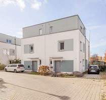 Exklusive Doppelhaushälfte nahe des Dörferblicks - Berlin Rudow