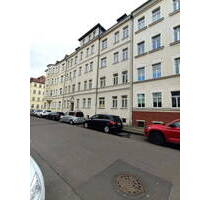 1,5 ZKB + schöner Balkon 51 qm Saniert & schön gemacht sucht SIE - Leipzig Möckern