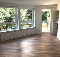 SCHÖNER WOHNEN IN AHRENSBURG charmante u. gepfl. 2 Zi.-Whg.70m², EBK, Balkon, TG-Stellplatz KM € 843,- zzgl. NK.