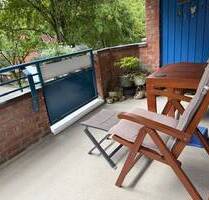 SCHÖNER WOHNEN IN AHRENSBURG charmante u. gepfl. 2 Zi.-Whg.70m², EBK, Balkon, TG-Stellplatz KM € 843,- zzgl. NK.