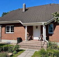 Provisionsfrei: Renovierter Cottage-Traum mit Garten und Garage - Berlin Wilhelmsruh