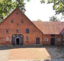 Resthof + Haus + Gewerbe+ oder Bauland für Investoren - Schwarme
