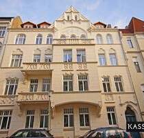 4 Zimmer im Dachgeschoss suchen neue Mieter - Kassel / West
