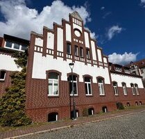 Historische Kaserne trifft einzigartige Investitionspotenziale! - Burg