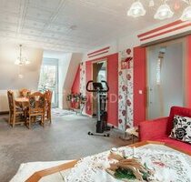 Sonnige Dachgeschossperle: Geräumige 3-Zimmer-Wohnung mit Südbalkon - Grimma Mutzschen