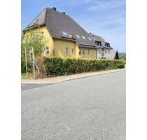 Schöne helle 3-Raum Wohnung - 360,00 EUR Kaltmiete, ca.  78,30 m² Wohnfläche in Breitenbrunn /Erzgeb. (PLZ: 08359)