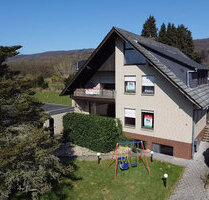 Großes Zweifamilienhaus mit Doppelgarage, Wellnesstrakt und Weitblick in Bad Oeynhausen! - Bad Oeynhausen / Dehme