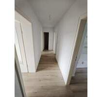 **sanierte 3-Zimmer-Wohnung mit Balkon** - Clausthal-Zellerfeld