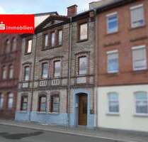 Mehrfamilienhaus mit Entwicklungspotential - Pößneck Pößneck,Stadt