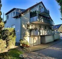 Neuwertige, zentral gelegene Wohnung in Herrenberg. Schnell in der Altstadt und zur S-Bahn.