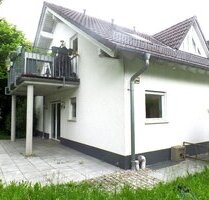 5 Zimmer-Wohnung mit Terrasse und Garten in gepflegtem 2 Fam.-Haus - Schmitten-Oberreifenberg